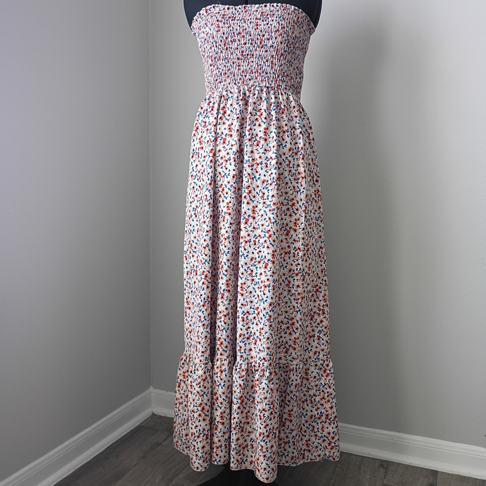 SHEIN Smocked Maxi Dress with Multicolor Flower Print - Picture 2 of 8